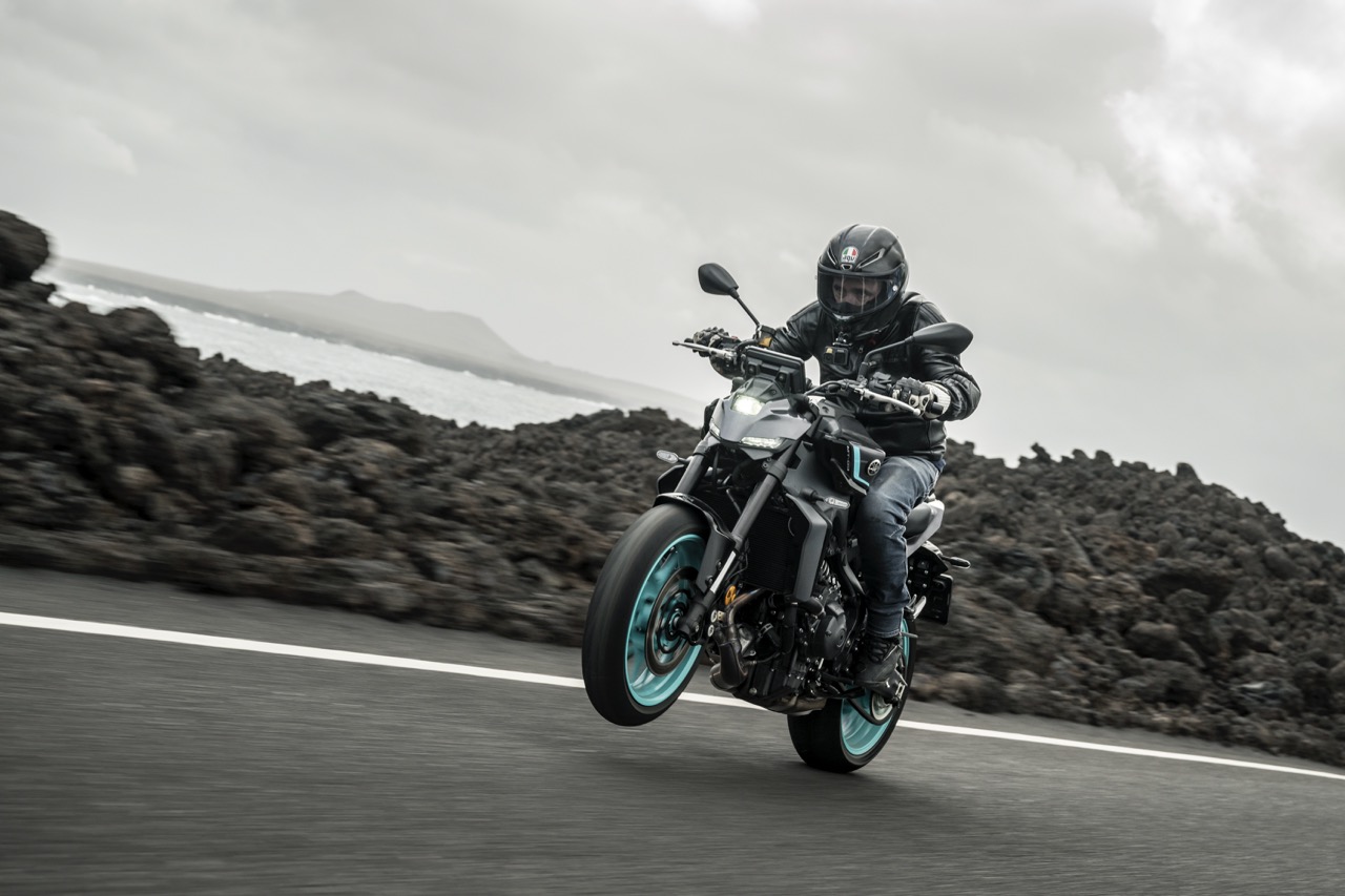 2024 Yamaha MT09 Review Dark Side of Japan Updated F... Visordown